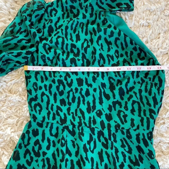 AuLaLa One Sleeve Leopard Print Dress Sz M NWT - Picture 5 of 7